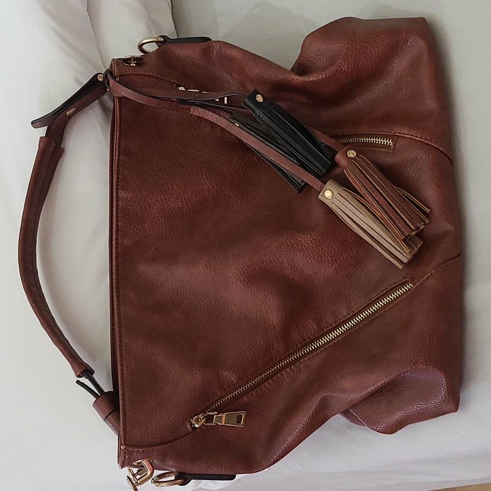 Cognac shoulder back